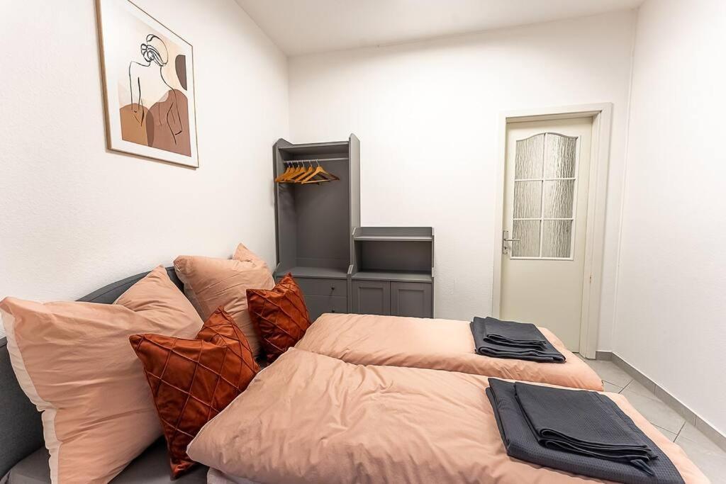 Loft Mit Billard-Tisch Und Ps4 Apartment Wuppertal Exterior photo