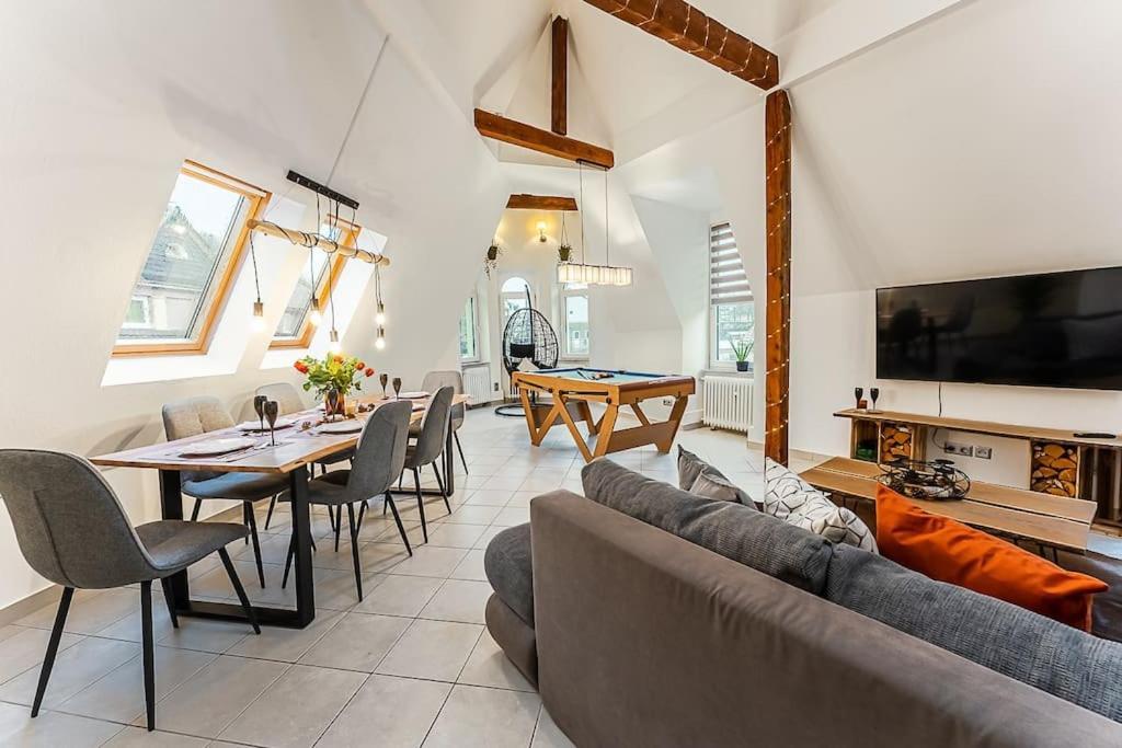 Loft Mit Billard-Tisch Und Ps4 Apartment Wuppertal Exterior photo